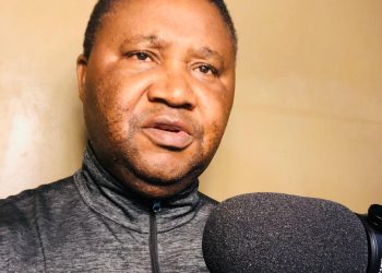 Emmanuel Sekiyoba félicite Célestin Vunabandi et Jacquemain Shabani deux sénateurs issus  des zones en guerre