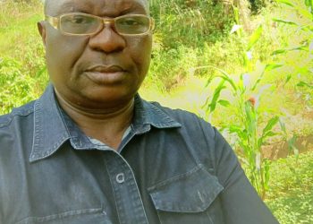 RDC :L&rsquo;honorable Justin SEBABI jette des fleurs au Mwami Jean Baptiste KATUREBE pour sa nomination