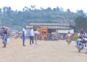 Nord-Kivu : Plus de 12 000 ménages de déplacés de guerre hébergés à Lubero-centre, les conséquences se font sentir