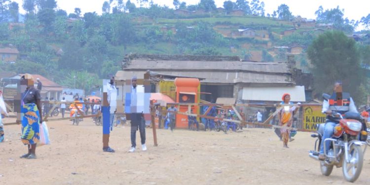 Nord-Kivu : Plus de 12 000 ménages de déplacés de guerre hébergés à Lubero-centre, les conséquences se font sentir