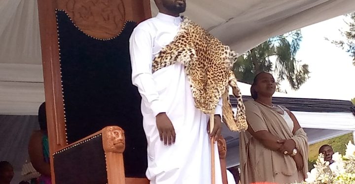 Nyiragongo : Cérémonie de prise de fonction officielle comme chef de chefferie de Bukumu de Sa Majesté Mwami Butsitsi Kahembe IV Isaac