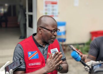 Travaux communautaires de Salongo à Goma : le maire Julien Katembo dénonce l’inaction dans certains quartiers et appelle à une mobilisation générale pour la propreté
