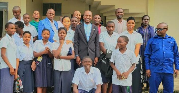 TENASOSP 2025 : 2 925 élèves dont 1 360 filles passent le test à Rutshuru en province éducationnelle Nord-Kivu 1