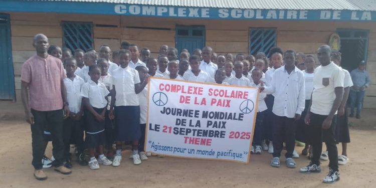 Ituri – Mambasa : le Complexe Scolaire de la Paix célèbre la Journée de la Paix avec un appel au vivre-ensemble