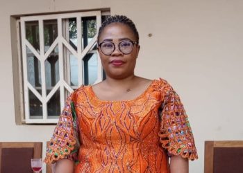 RDC : Angélique Niyibizi salue l’élection du Professeur Raphaël Nyabirungu Mwene Songa à la tête de la communauté Hutu