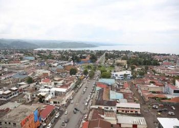 Goma : Une fille contre trois garçons dans une scène de relations sexuelles, appréhendés dans une maison de tolérance au quartier Kahembe