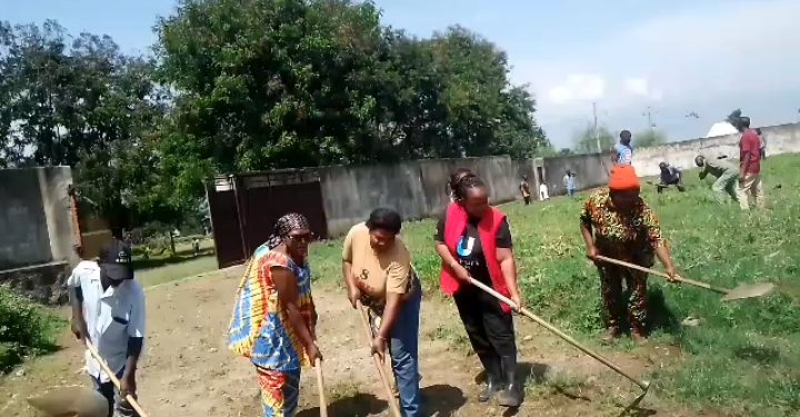 ‎Rutshuru-Centre : Les femmes disent soutenir l’AT Prince Mpabuka lors d&rsquo;un « Salongo » de grande envergure