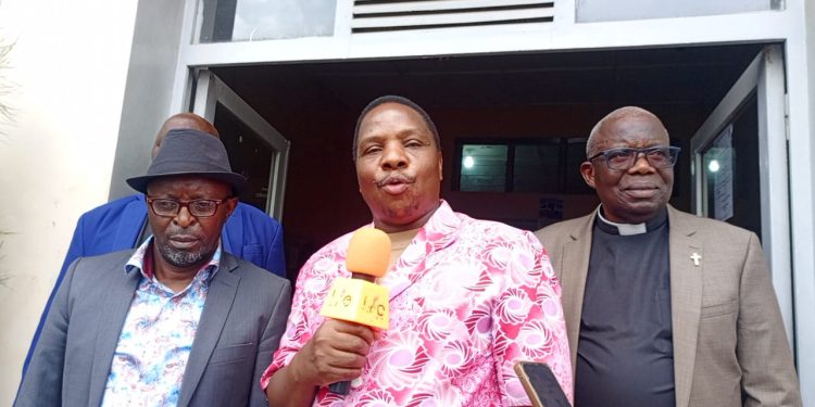 Évangélisation à Goma: Le Pasteur Dr Daniel Mugogo de la République Unie de la Tanzanie vient avec le message de paix en famille