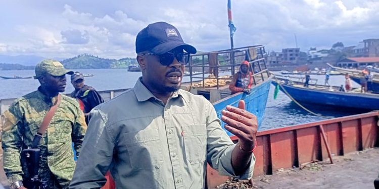 Goma : Itinérance du maire au marché Kituku visant à s’imprégner de l’application des mesures prises sur les prix de la viande et de sambaza