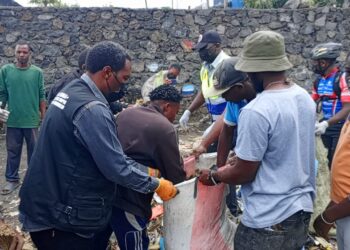 Travaux communautaires à Goma : le maire adjoint mobilise la population de Mugunga pour le Salongo