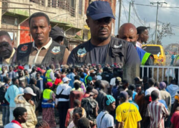 Salongo à Goma: Désiré Ngabo Kisuba sensibilise la population de Kyeshero à l’importance de la salubrité