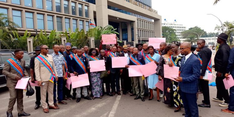 RDC : les conseillers communaux réclament le paiement de leurs droits au ministre des Finances DOUDOU FWAMBA