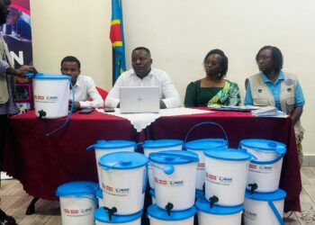Nord Kivu-Ebola : Face à l’augmentation de cas enregistrés, l’asbl Waza and Act sensibilise les comités de gestion des marchés publics aux gestes barrières
