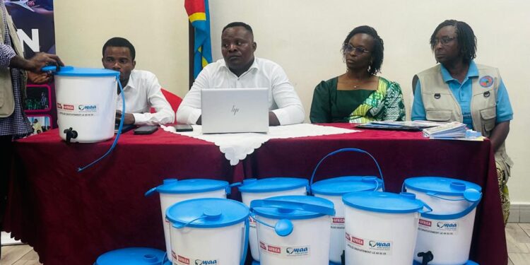 Nord Kivu-Ebola : Face à l’augmentation de cas enregistrés, l’asbl Waza and Act sensibilise les comités de gestion des marchés publics aux gestes barrières