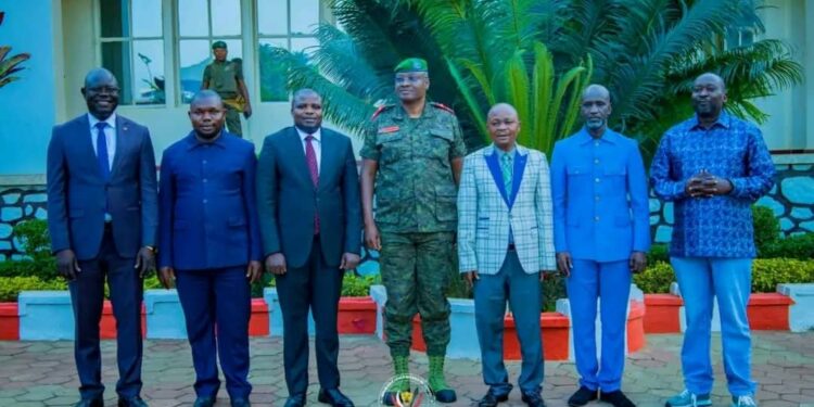 État de siège en Ituri : députés provinciaux et Gouverneur militaire s’accordent pour renforcer la sécurité et la riposte contre Ebola
