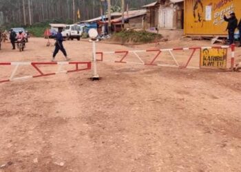 Ituri : à Aru, des individus démantèlent des barrières de la PCR sans autorisation