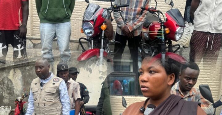 Goma : Quatre présumés voleurs de téléphones opérant à moto appréhendés par la CCMT-NK
